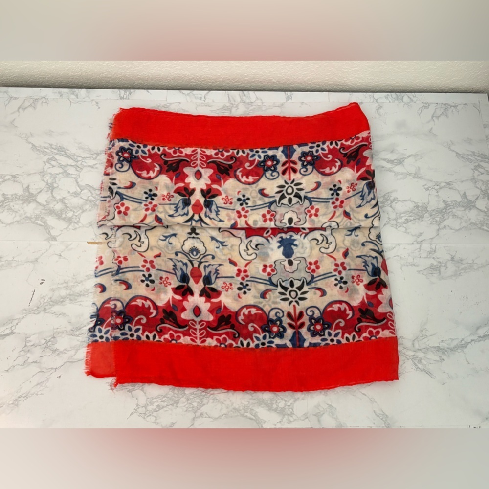 Womens Floral Themed Rectangular Scarf Long Lace Trim Paisley Polyester​​ - Picture 2 of 3